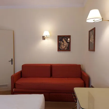 Phi Canalgrande Szálloda Modena