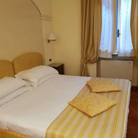 Phi Canalgrande Otel