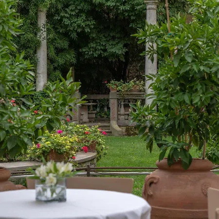 Phi Canalgrande 4* Modena