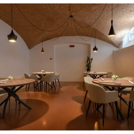 Otel Phi Canalgrande Modena