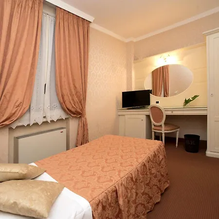 Hotel Phi Canalgrande