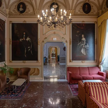 Hotel Phi Canalgrande 4*