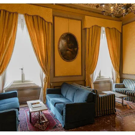 Phi Canalgrande 4*