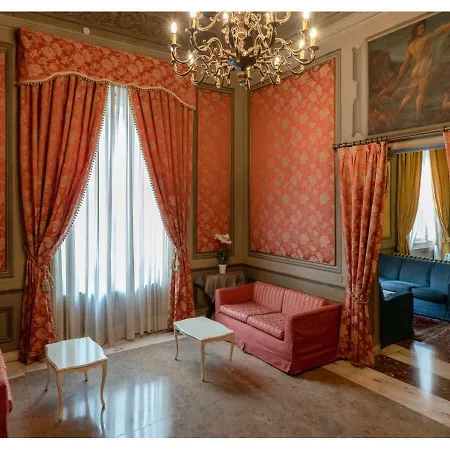 Phi Canalgrande 4* Modena