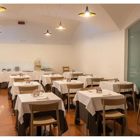 Phi Canalgrande Otel 4*