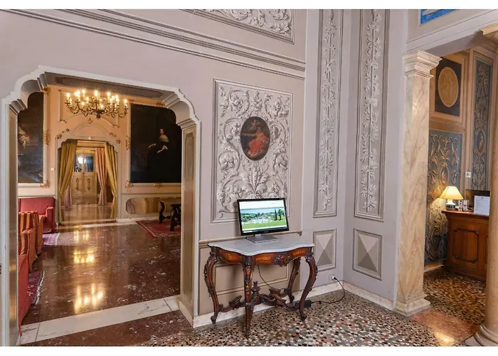 Otel Phi Canalgrande